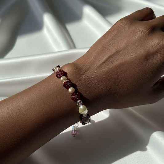 Czech Glass Table Cut Flower Bracelet
